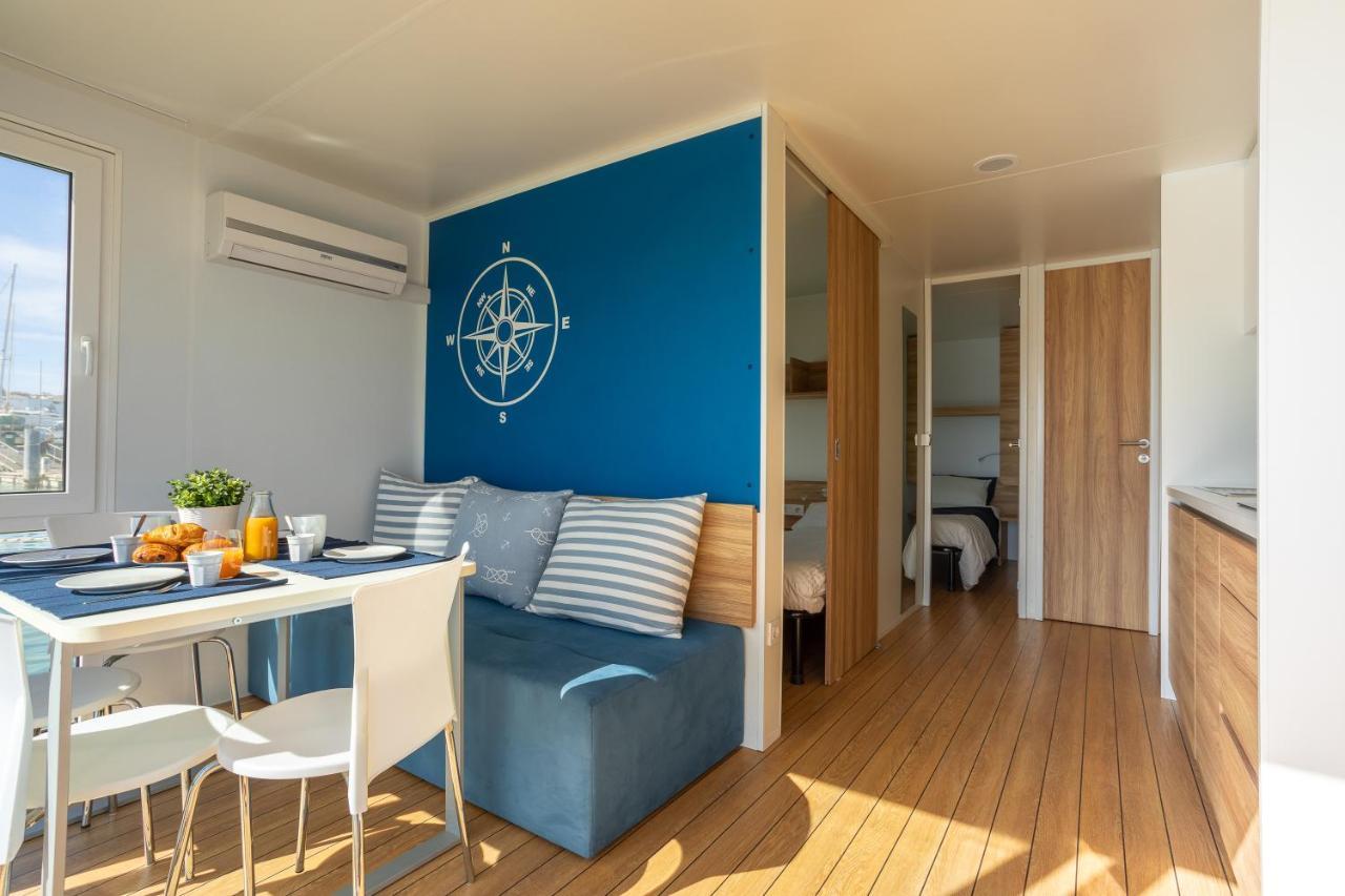 Aqua Resort Giulianova - Houseboat Experience Exterior foto